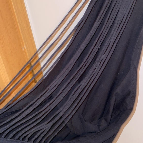 Fabletics Open back top - Picture 6 of 8